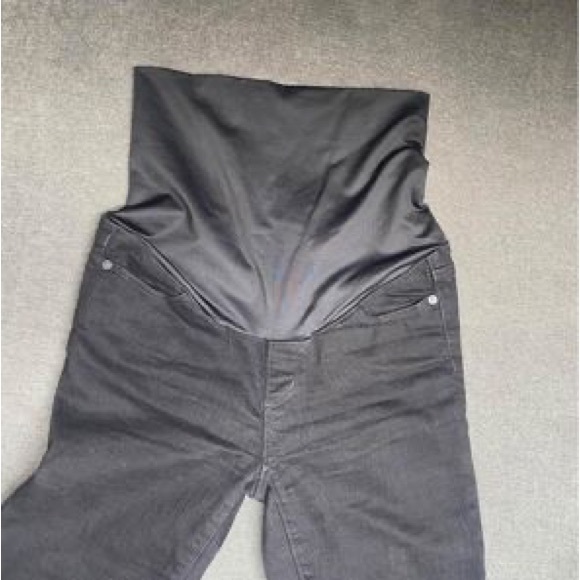 Loft Maternity Jeans - Picture 3 of 3